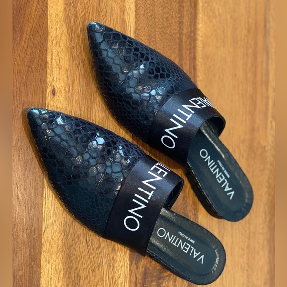 Valentino Mules - Picture 4 of 11